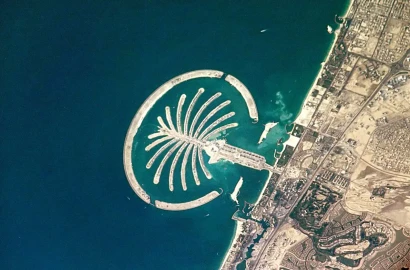 The Palm Crown by Nakheel