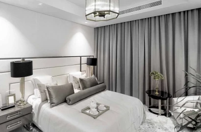 Paramount Tower Hotel and Residences