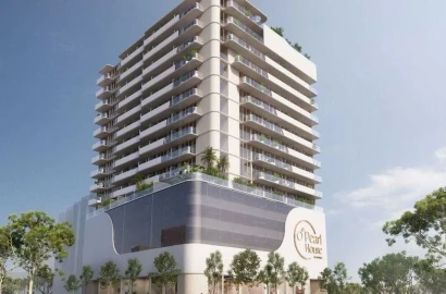 Pearl House IV